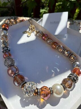 Ali Khan Collectables Chunky Crystal & Pearl Rhinestone Statement Necklace #359